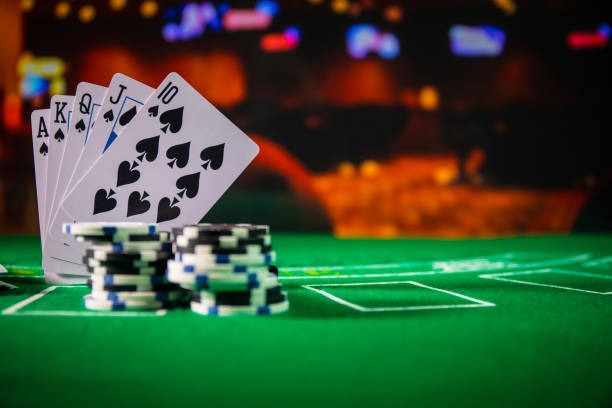 Spinning wheel during Monopoly Live round