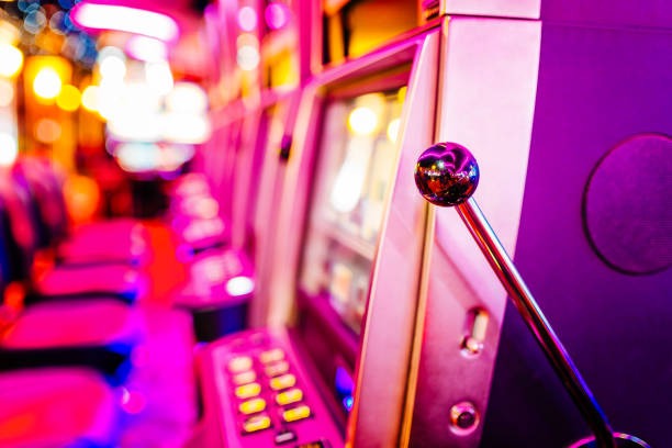 Result announcement and payout display